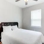 Less Than 2 Mi To Jackson Square New Orleans Home With Yard