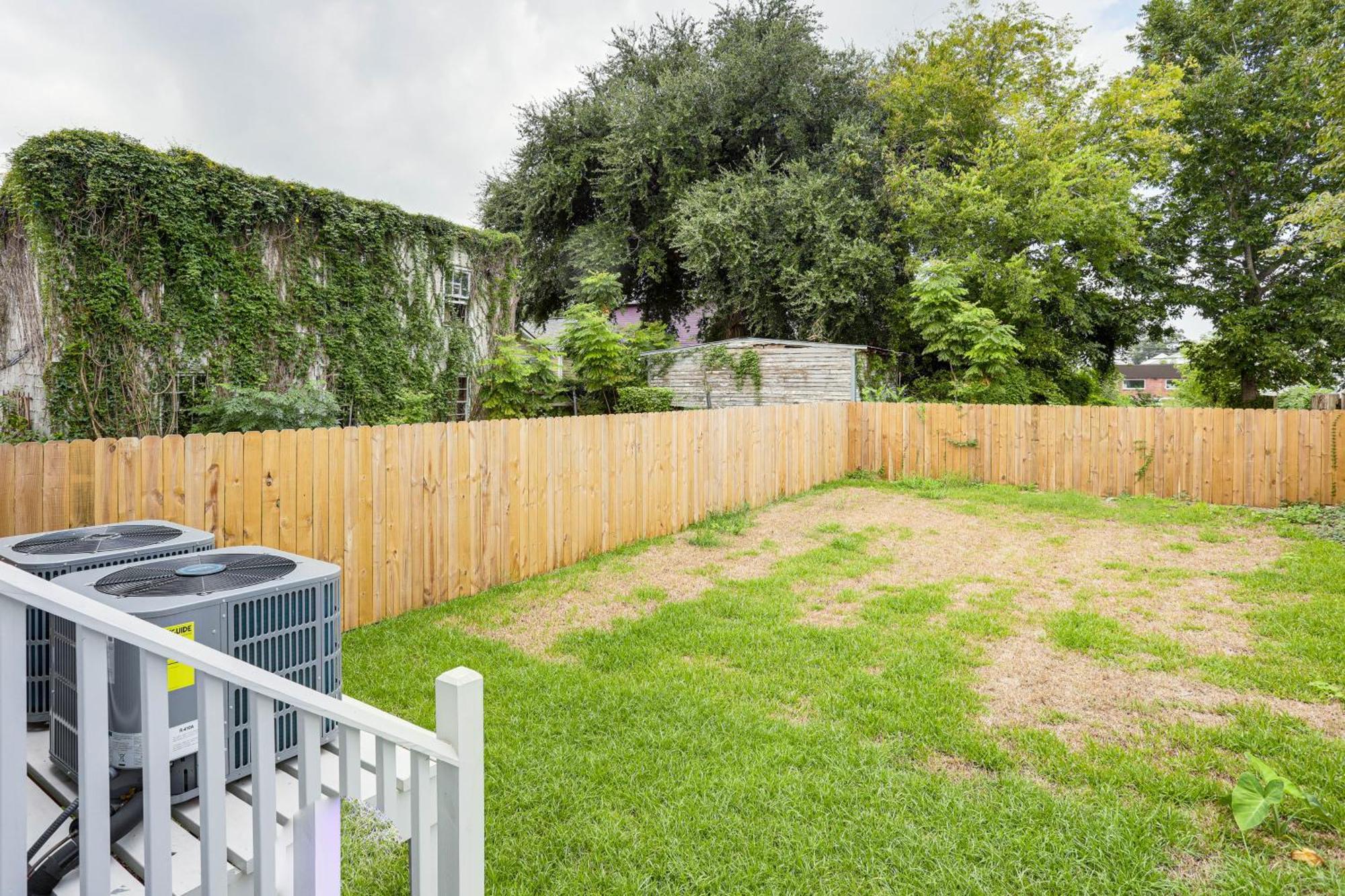 Less Than 2 Mi To Jackson Square With Yard Holiday home New Orleans